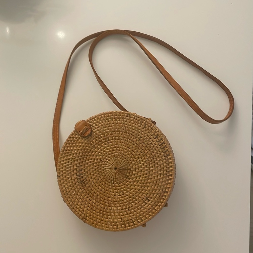 Boho wicker crossbody handbag